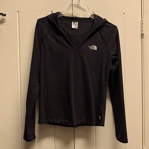 The North Face Hoodie size L, fits like size M